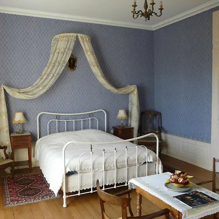 Chateau De Piolant 3* Dange-Saint-Romain