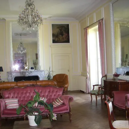 Chateau De Piolant